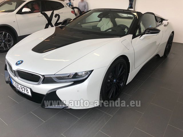 Rental BMW i8 Roadster Cabrio First Edition 1 of 200 eDrive in Prague Airport