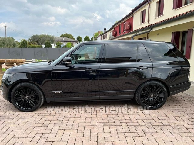 Rental Land Rover 4.4 Long Diesel Business Autobiography in The Czech Republic