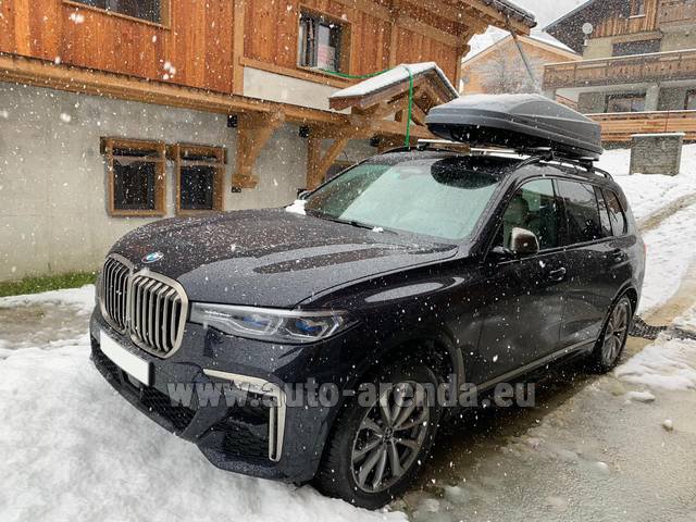 Transfer from Prague to Munich Airport General Aviation Terminal GAT by BMW X7 M50d (1+5 pax) car