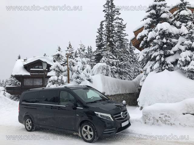 Transfer from Karlovy Vary to Munich Airport General Aviation Terminal GAT by Mercedes-Benz V-Class V 250 Diesel Long (8 seats) car
