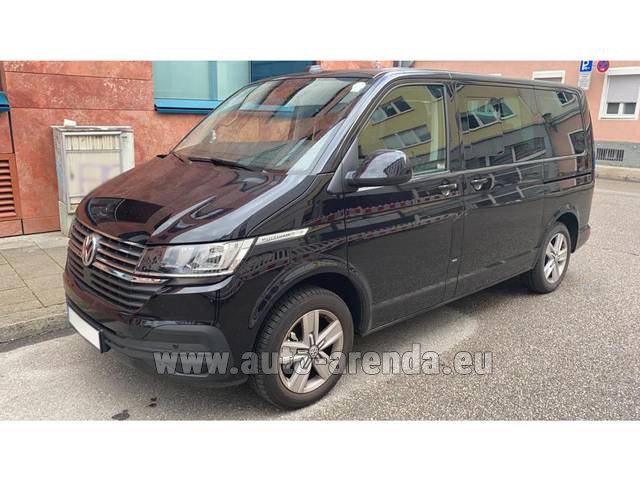 Transfer from Karlovy Vary to Munich Airport General Aviation Terminal GAT by Volkswagen Multivan car